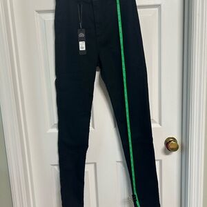 Women's size 11, Fashion Nova jeans with tags, these jeans are very black.